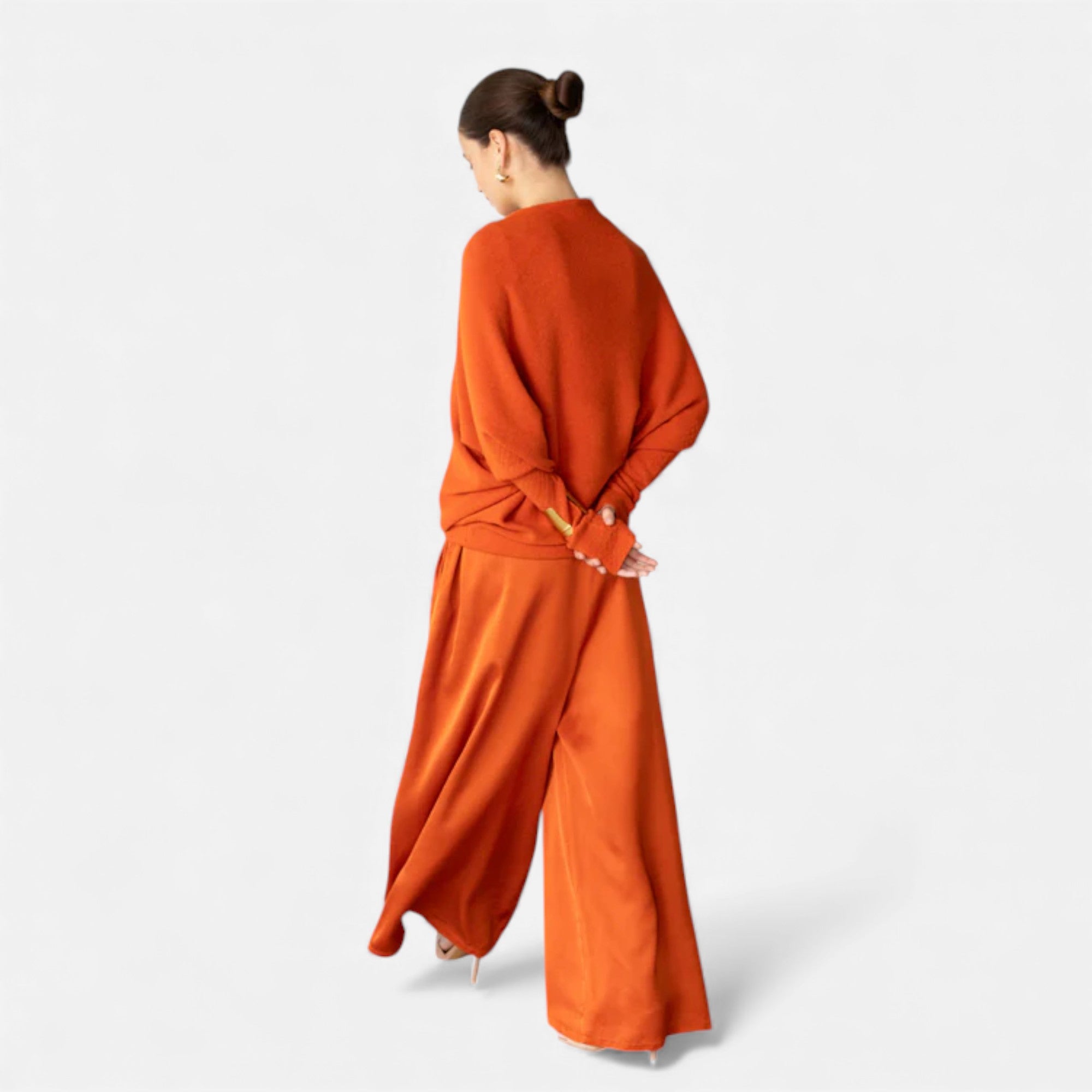 Lunéaya | Women’s Asymmetric Knit Jumper – Draped Heritage Softness