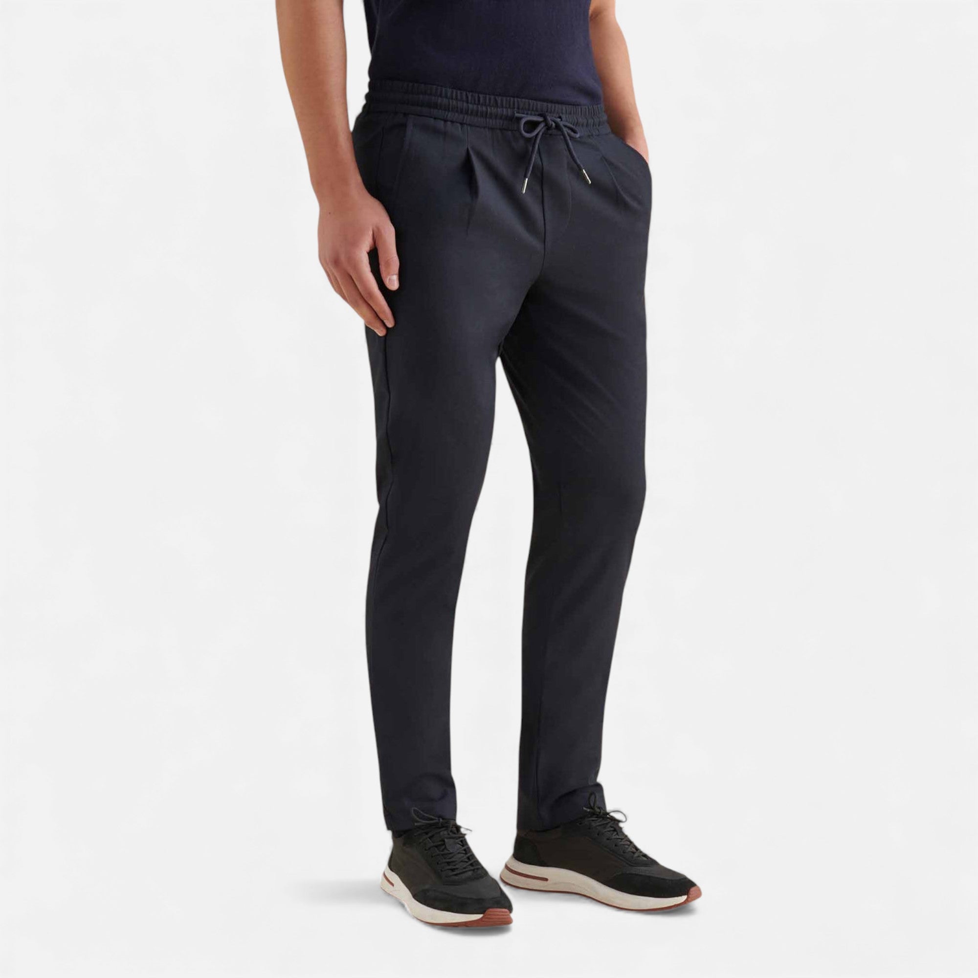 Lunéaya | Men’s Tailored Travel Trousers (Navy Bi-Stretch)