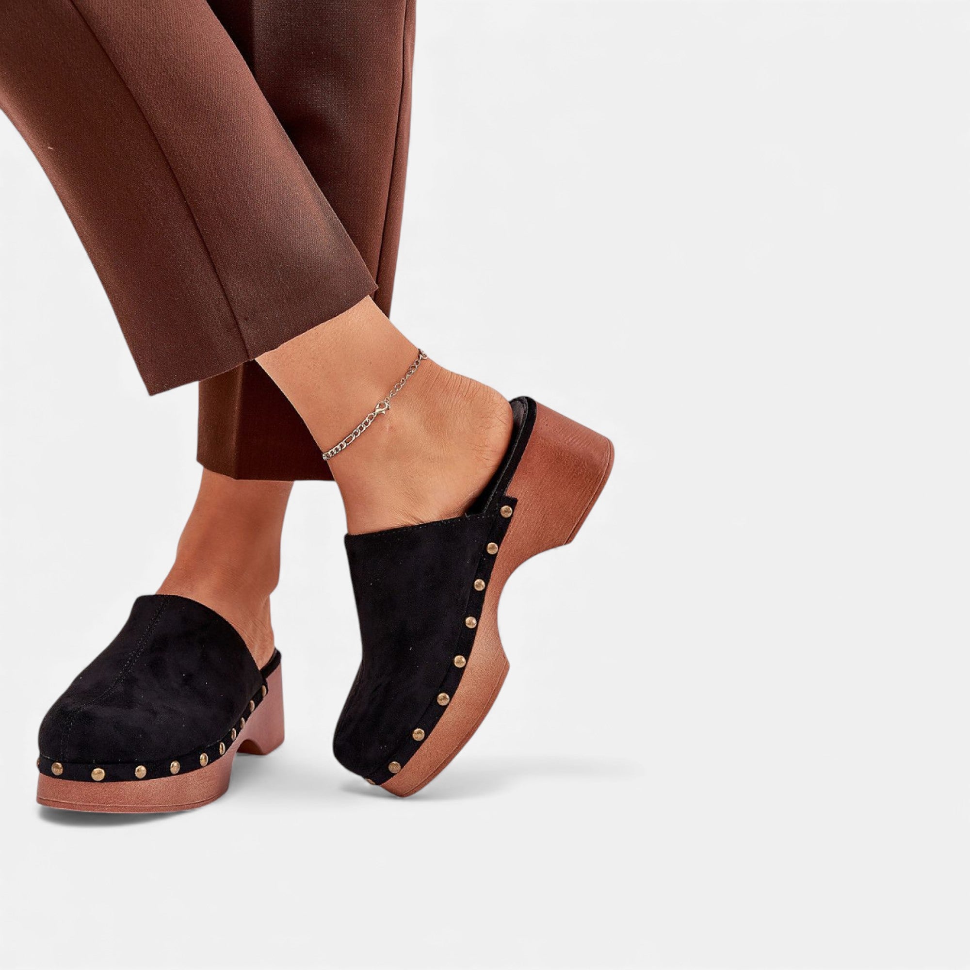 Lunéaya | Women’s Studded Wedge Clogs