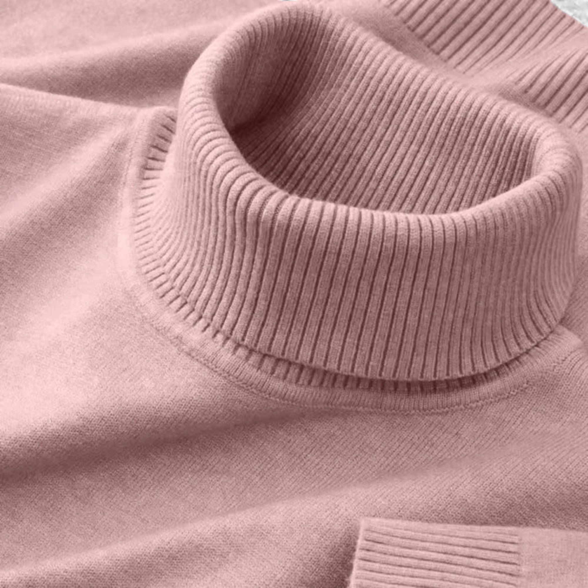 Lunéaya | Men's Roll-Neck Sweater