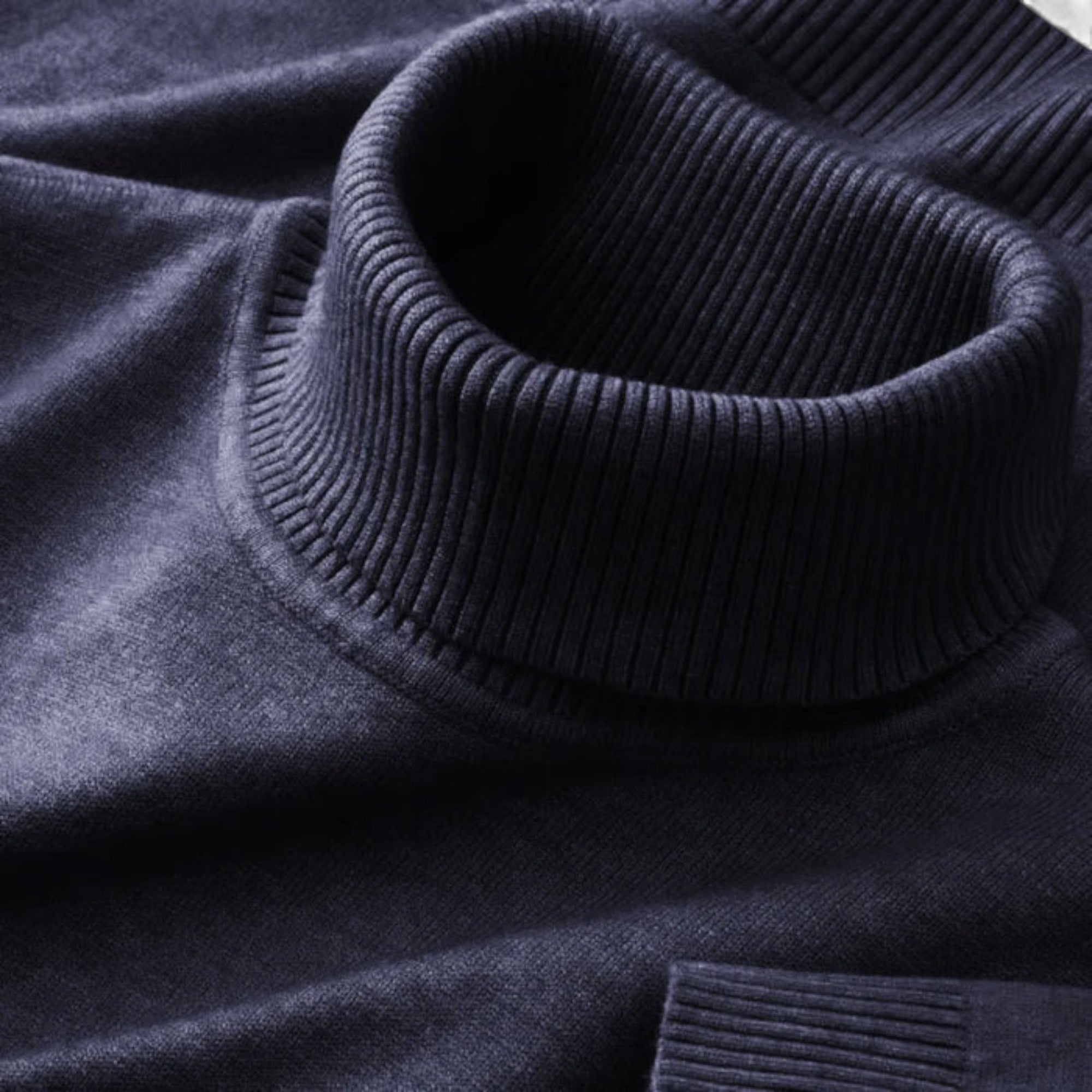 Lunéaya | Men's Roll-Neck Sweater