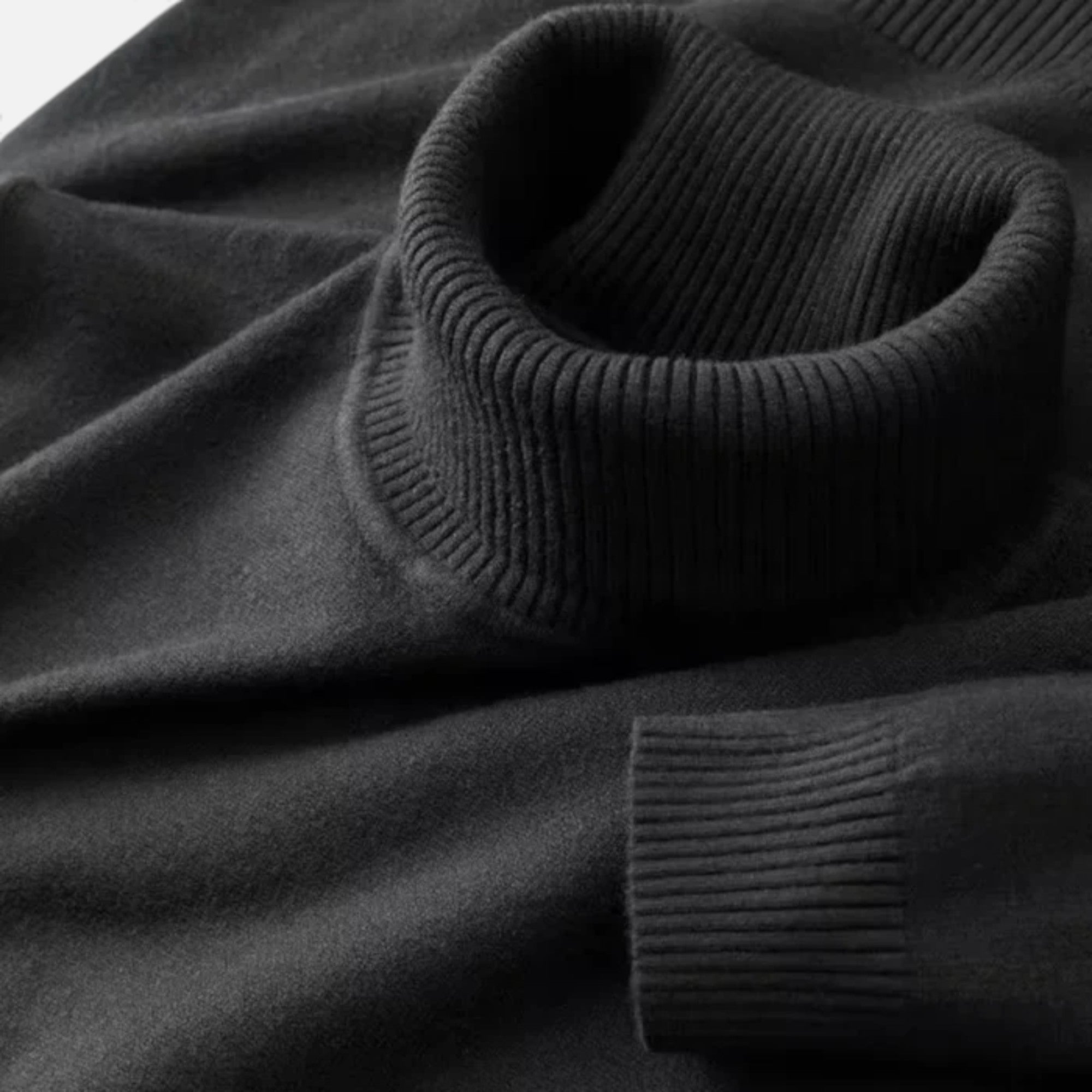 Lunéaya | Men's Roll-Neck Sweater