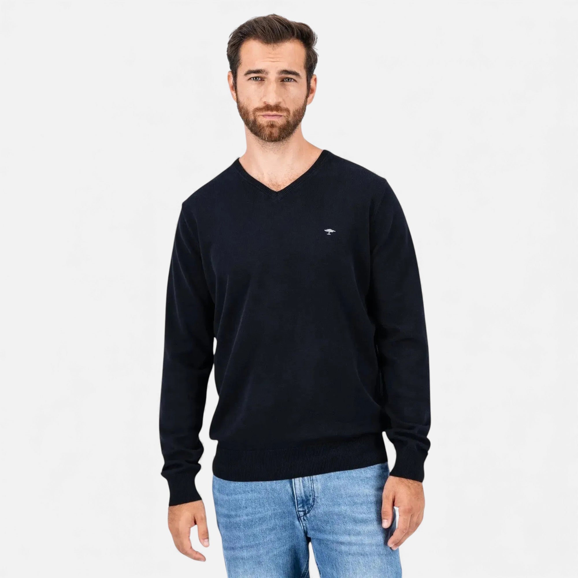Lunéaya | Men’s V-Neck Sweater